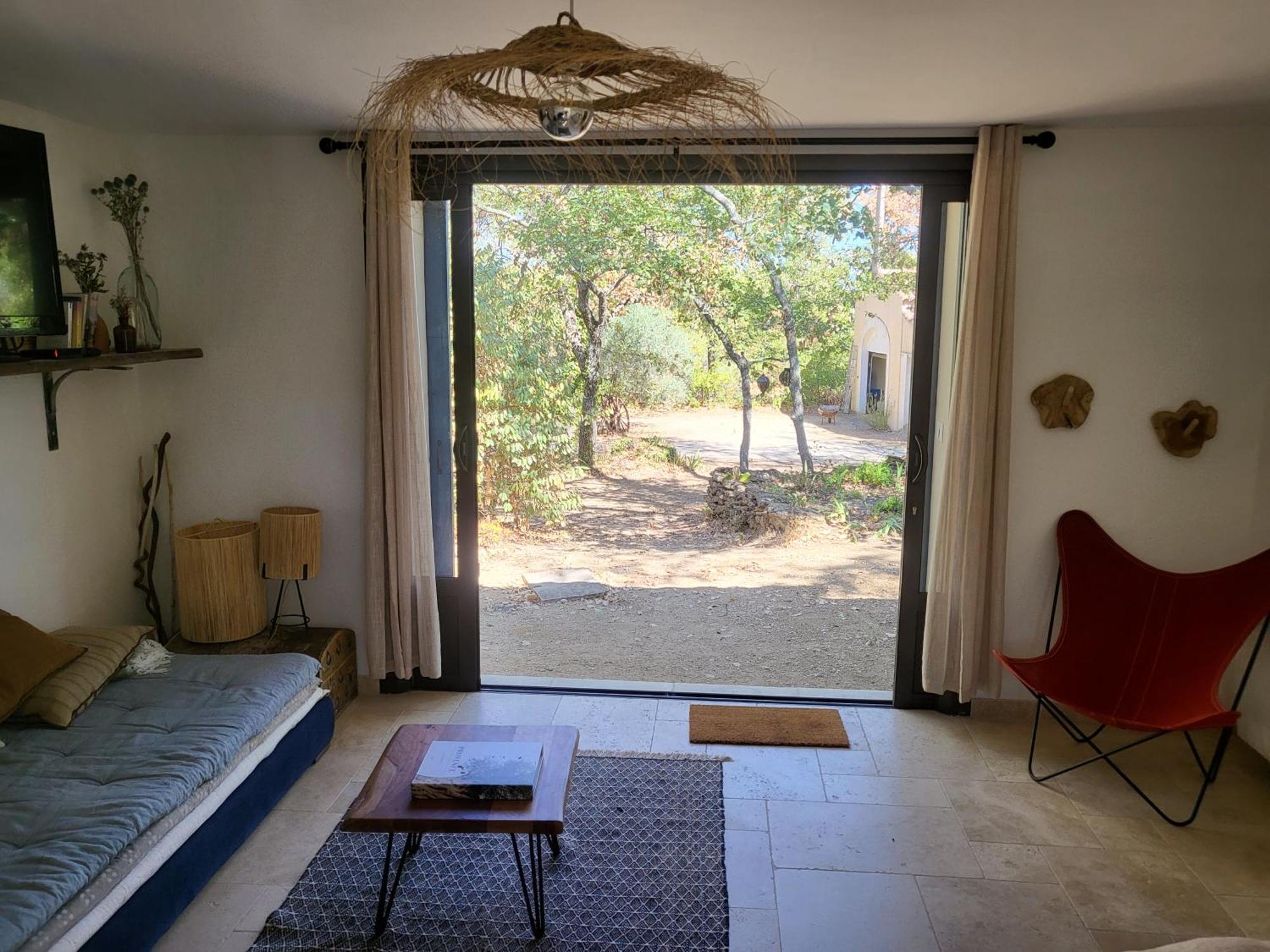 Le cabanon Bed and Breakfast Ménerbes Esterno foto